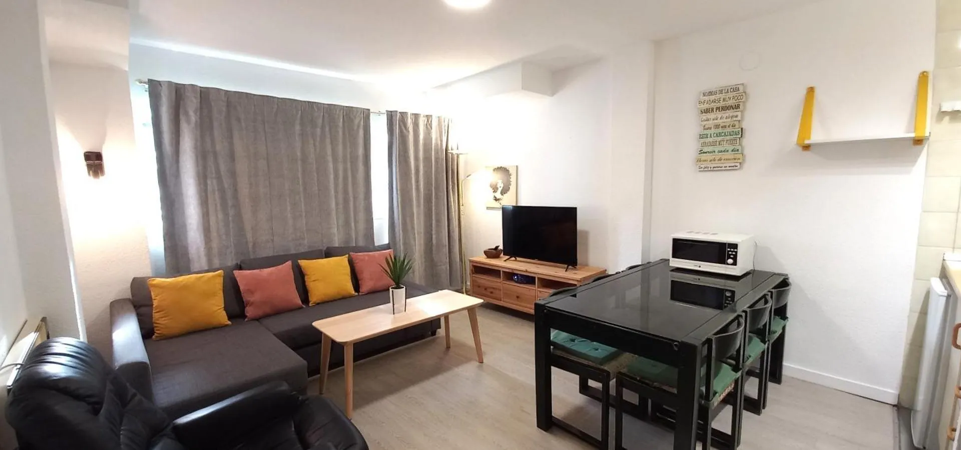 塞拉内华达Plaza Pradollano Edificio Montblanc公寓 公寓